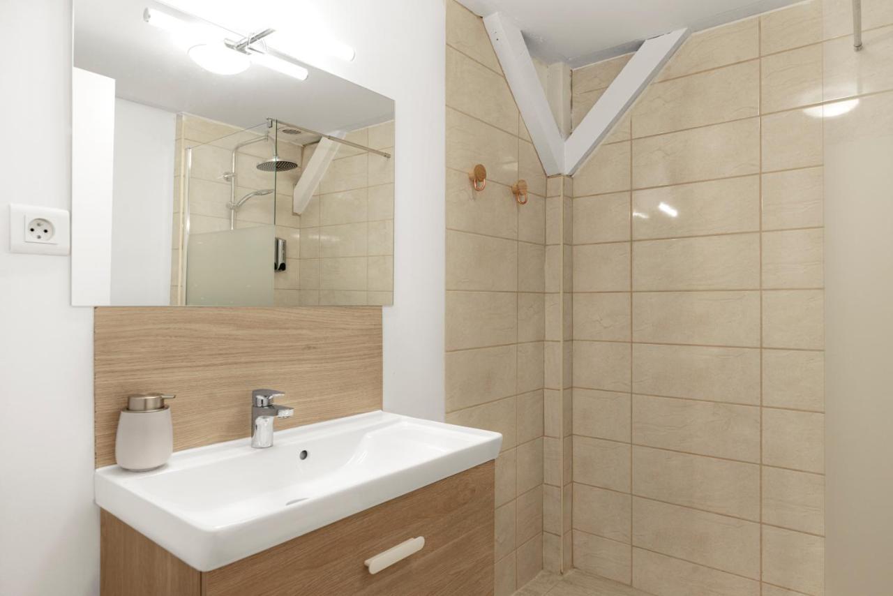 Montsejour - Logement Climatise Netflix, Mezzanine 카르카손 외부 사진